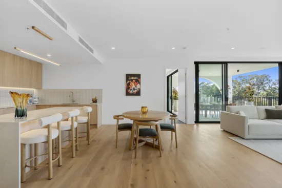 10/27-29 Dethridge Street, Northgate, Qld 4013 - For Sale