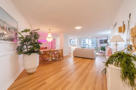 10/60 Goodwin Terrace, Burleigh Heads, Qld 4220