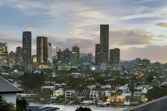 10/84 Norman Crescent, Norman Park, Qld 4170
