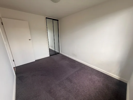 10/96 Glass Street, Essendon, Vic 3040-Image