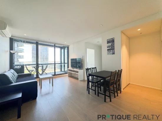 1005N/883 Collins Street, Docklands, Vic 3008