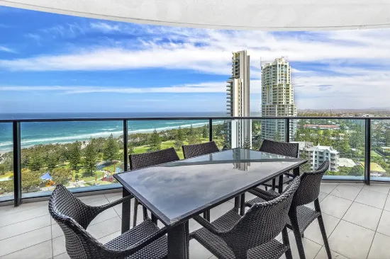1007/1 Oracle Boulevard, Broadbeach, Qld 4218