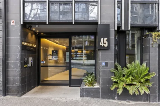 1007/45 Dudley Street, West Melbourne, Vic 3003