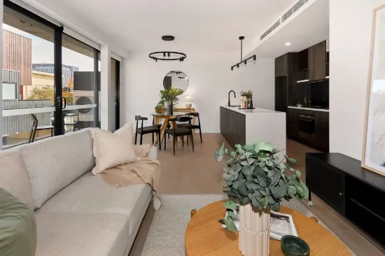 101/10 Wadumbuk La, Richmond, Vic 3121