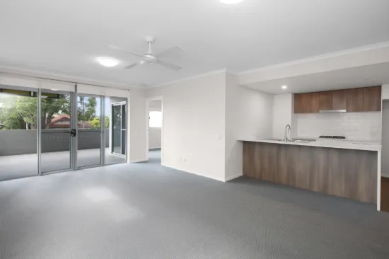 101/15 Bland Street, Coopers Plains, Qld 4108