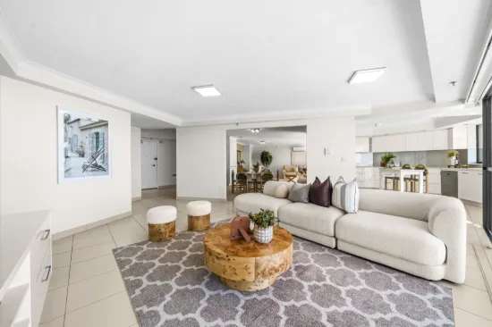 101/21 Bayview Street, Runaway Bay, Qld 4216-Image