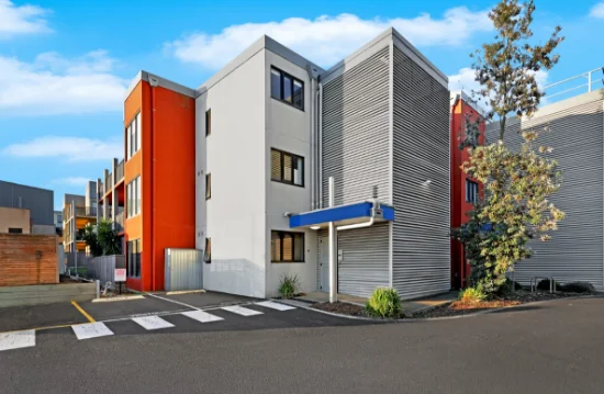 101/82, Epping VIC 3076-Image