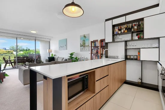 10102/321 Montague Road, West End, Qld 4101