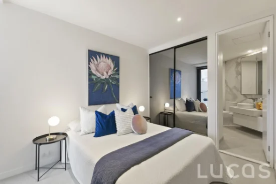 1011/77 Queens Road, Melbourne, Vic 3004-Image