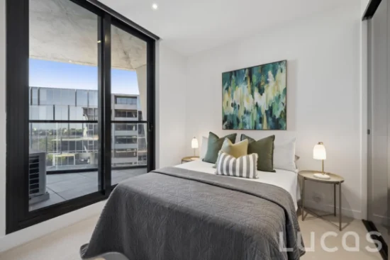 1011/77 Queens Road, Melbourne, Vic 3004-Image