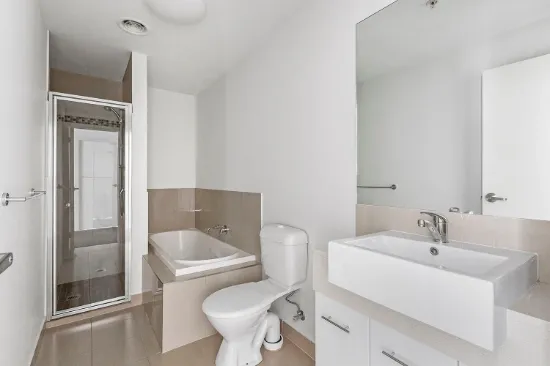 102/117 Pier St, Altona, Vic 3018-Image