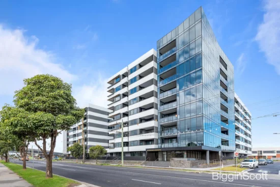 102/1408 Centre Road, Clayton South, Vic 3169