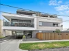 102/18 Railway Crescent, Hampton, Vic 3188