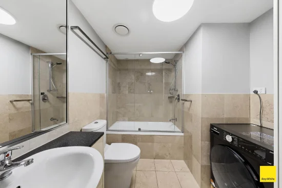 102/193 Main Street, Kangaroo Point QLD 4169-Image