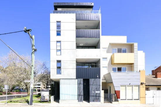 102/8 Princes Close, Prahran, Vic 3181