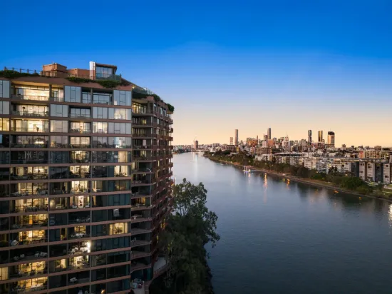 10201/600 Coronation Drive, Toowong, Qld 4066