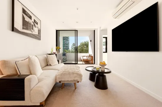 10214/320 Macarthur Avenue, Hamilton, Qld 4007