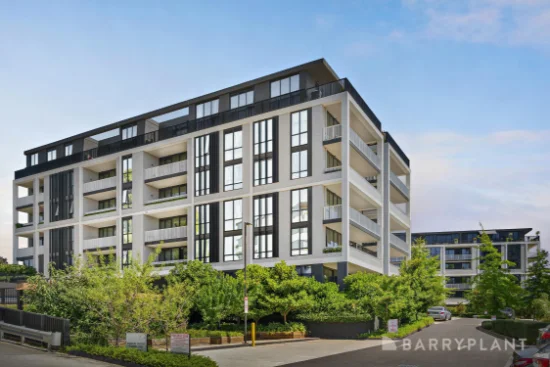 103/65 Stables Circuit, Doncaster, Vic 3108