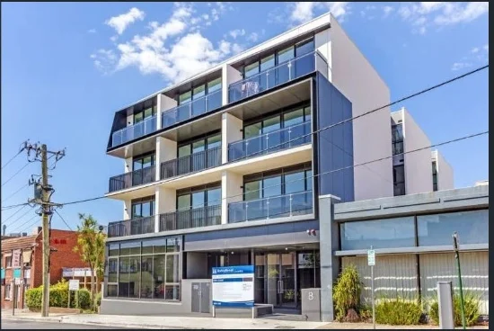 103/8 Ellingworth Parade, Box Hill, Vic 3128