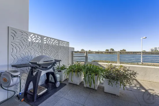 104/3 Marco Polo Drive, Mandurah, WA 6210-Image