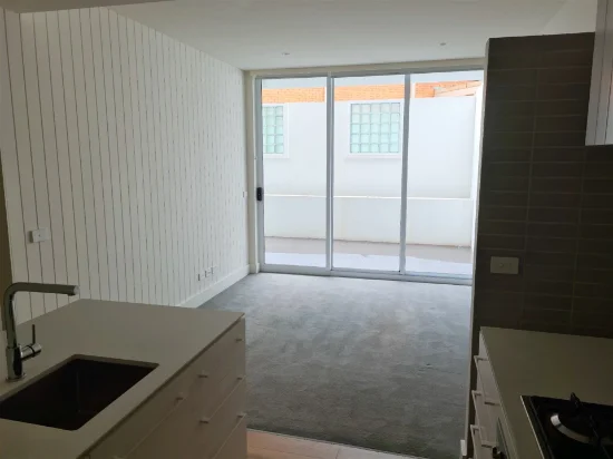 105/8 Bank Street, West End, Qld 4101-Image