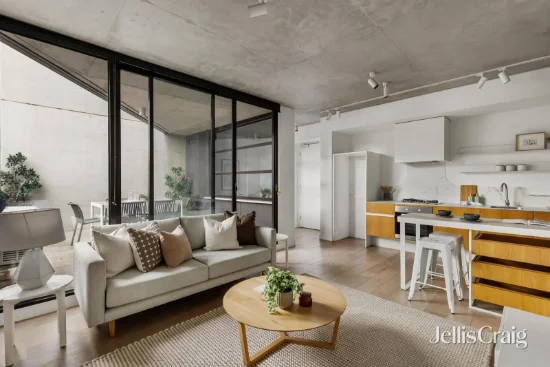 105/8 Luton Lane, Hawthorn, Vic 3122