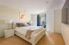 1052/2-14 The Esplanade, Burleigh Heads, Qld 4220-Image