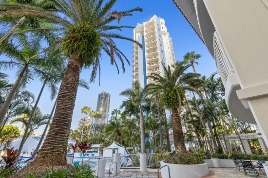 1055/2623-2633 Gold Coast Highway, Broadbeach, Qld 4218