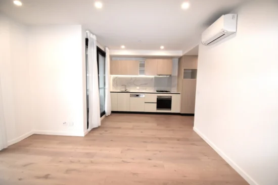 109/801 Centre Road, Bentleigh East, Vic 3165