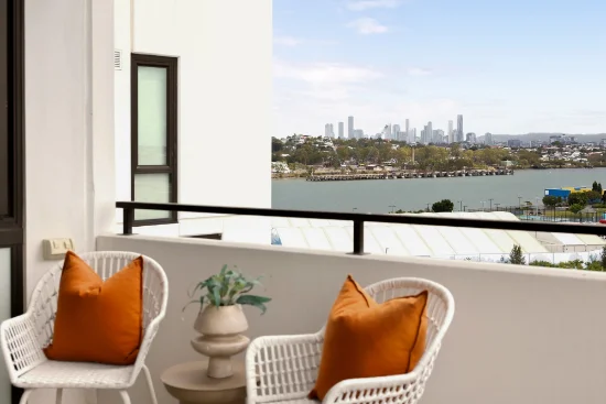 10913/320 Macarthur Avenue, Hamilton, Qld 4007
