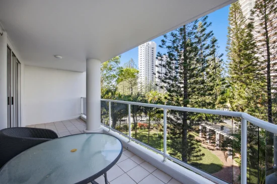 11/1-9 Hughes Avenue, Main Beach, Qld 4217