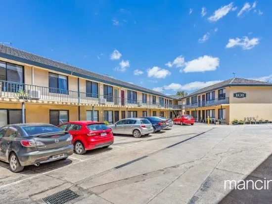 11/101 Ballarat Road, Maidstone, Vic 3012