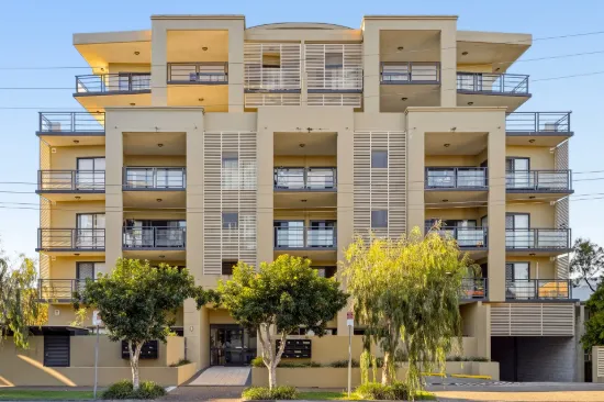 11/11 Grosvenor Road, Indooroopilly, Qld 4068