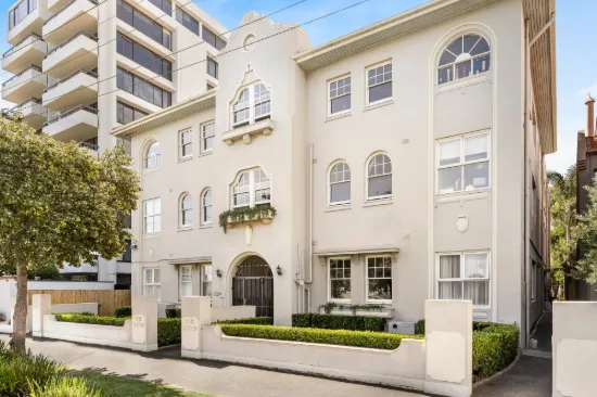 11/326 Beaconsfield Parade, St Kilda West, Vic 3182