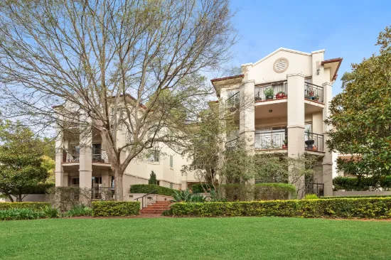 11/4 Mortimer Lewis Drive, Huntleys Cove, NSW 2111