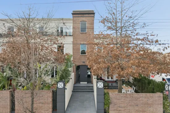 11/912 Glenferrie Road, Kew, Vic 3101