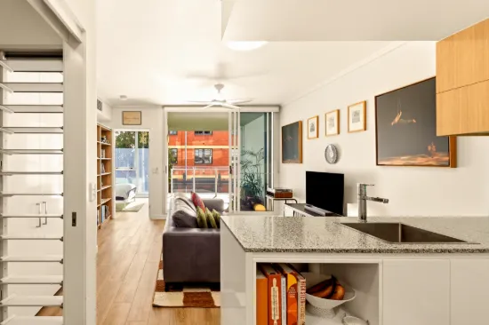 110/113 Commercial Road, Teneriffe, Qld 4005-Image