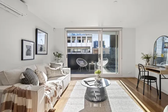 110/17 Robbs Parade, Northcote, Vic 3070