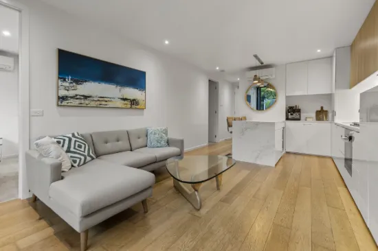 110/26-28 Broadway, Elwood, Vic 3184