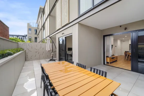 110/285 Neerim Road, Carnegie, Vic 3163