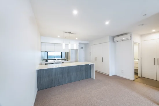 11008/300 OLD CLEVELAND ROAD, Coorparoo, Qld 4151