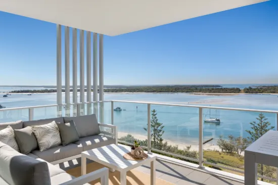 1101/378 Marine Parade, Labrador, Qld 4215