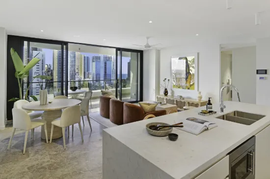 1102/26 Alexandra Avenue, Mermaid Beach, Qld 4218