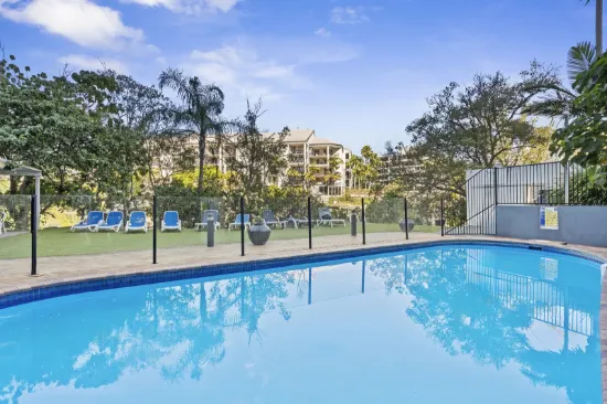 1102/70 Remembrance Drive, Surfers Paradise, Qld 4217-Image