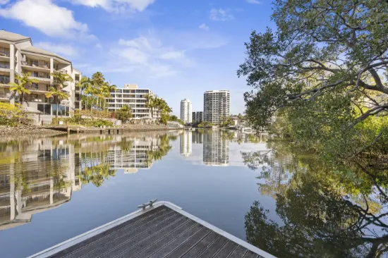 1102/70 Remembrance Drive, Surfers Paradise, Qld 4217-Image
