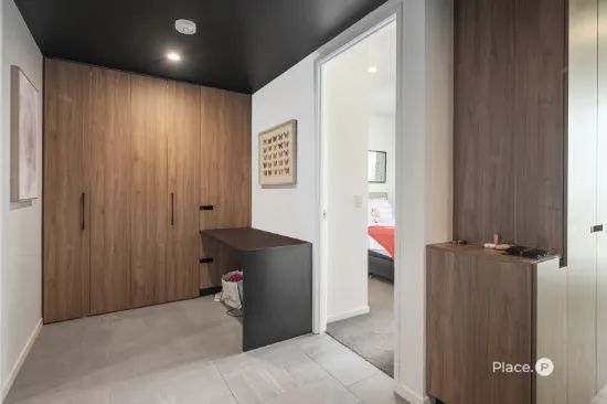 1106/25 Shafston Avenue, Kangaroo Point, Qld 4169-Image