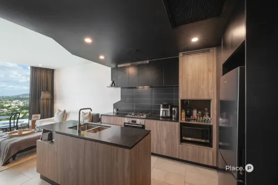 1106/25 Shafston Avenue, Kangaroo Point, Qld 4169-Image