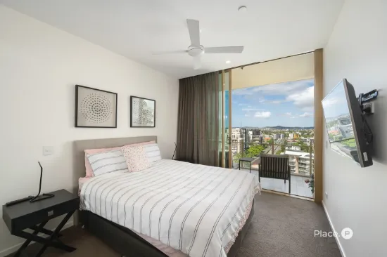 1106/25 Shafston Avenue, Kangaroo Point, Qld 4169-Image