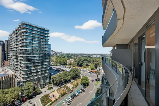 1111/50 Albert Road, South Melbourne, Vic 3205