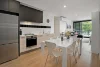 112/324 Pascoe Vale Rd, Essendon, Vic 3040